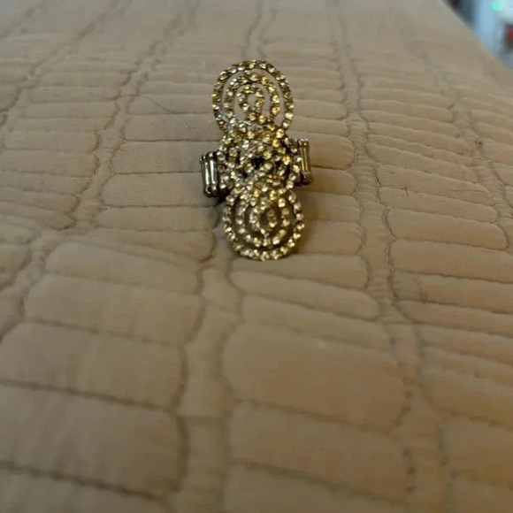 *Final Price* Silver Sparkly Large Pendant Ring - One Size Fits All - Stretchy - Picture 5 of 5